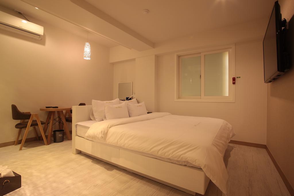 Boutique Hotel Aria Nampo Busan Kamer foto